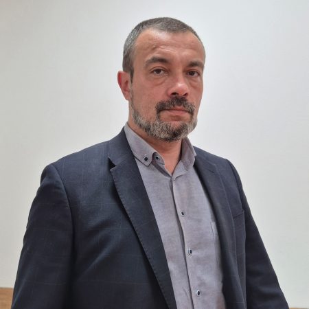 OVIDIU BRATU OVIDIU BRATU